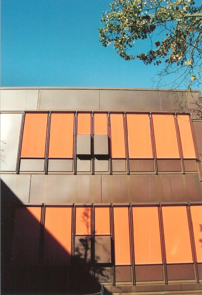 Fassade II - OrangeBraun